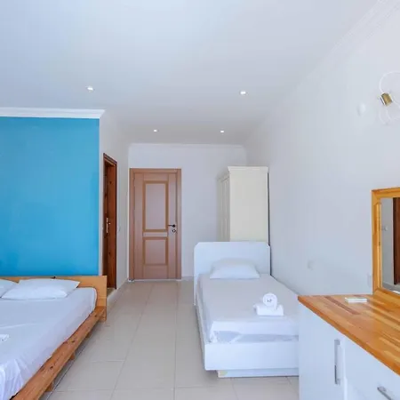 אכסניה Sole'n Blu *