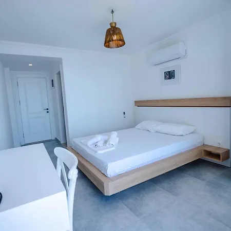 Hostel Sole'n Blu Kaş